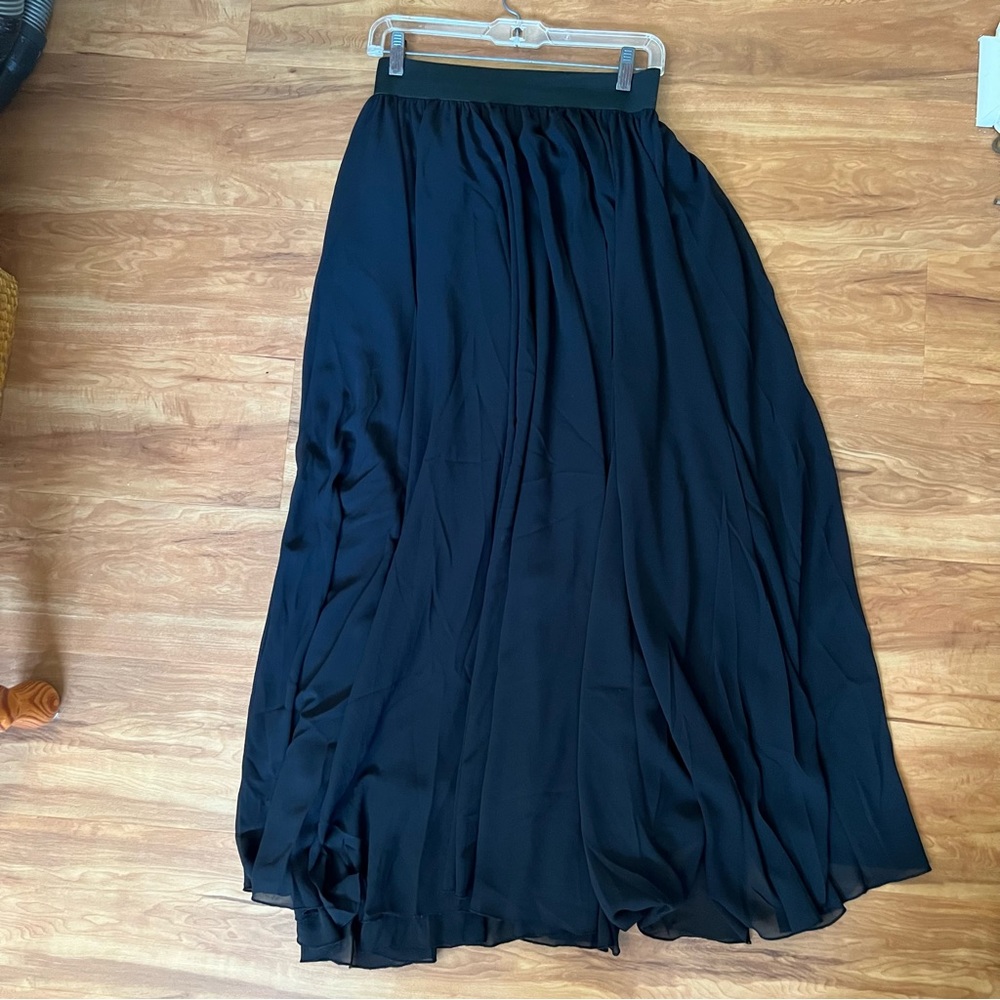 Black maxi skirt, size M. Worn once!
